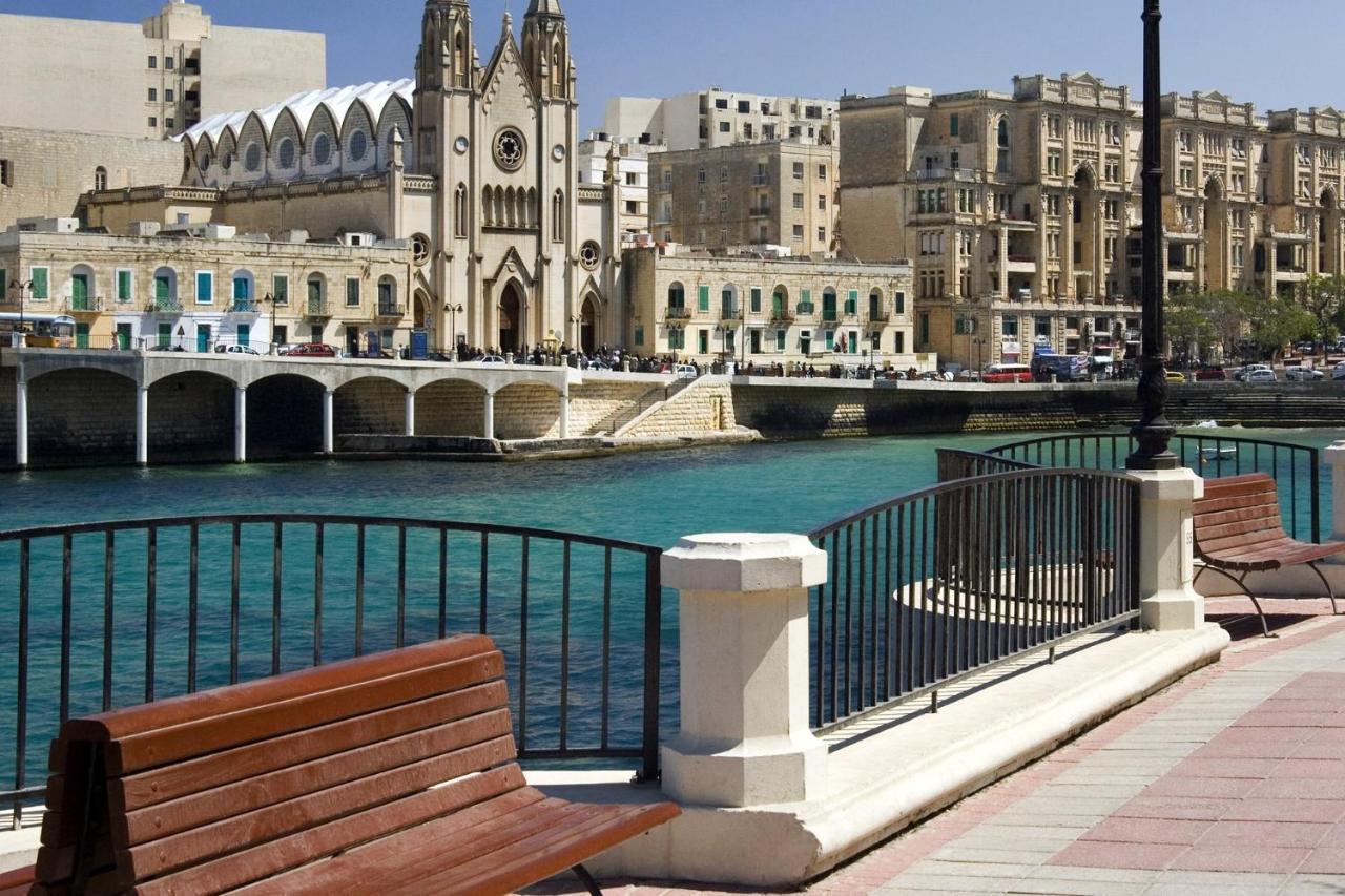 Apartment With Pool سليمة المظهر الخارجي الصورة