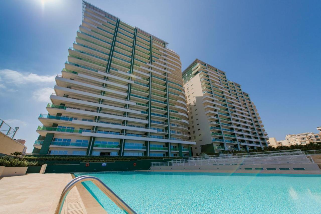 Apartment With Pool سليمة المظهر الخارجي الصورة