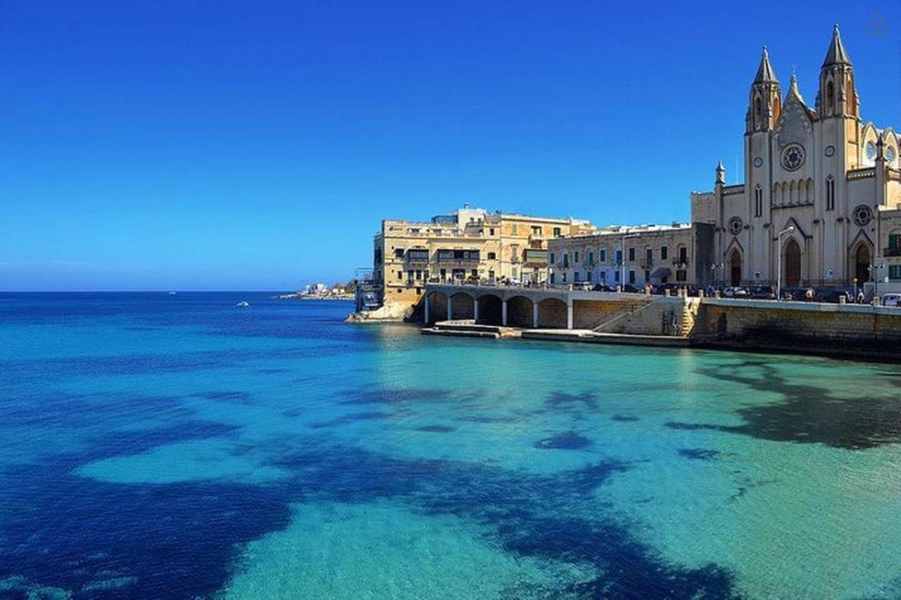 Apartment With Pool سليمة المظهر الخارجي الصورة