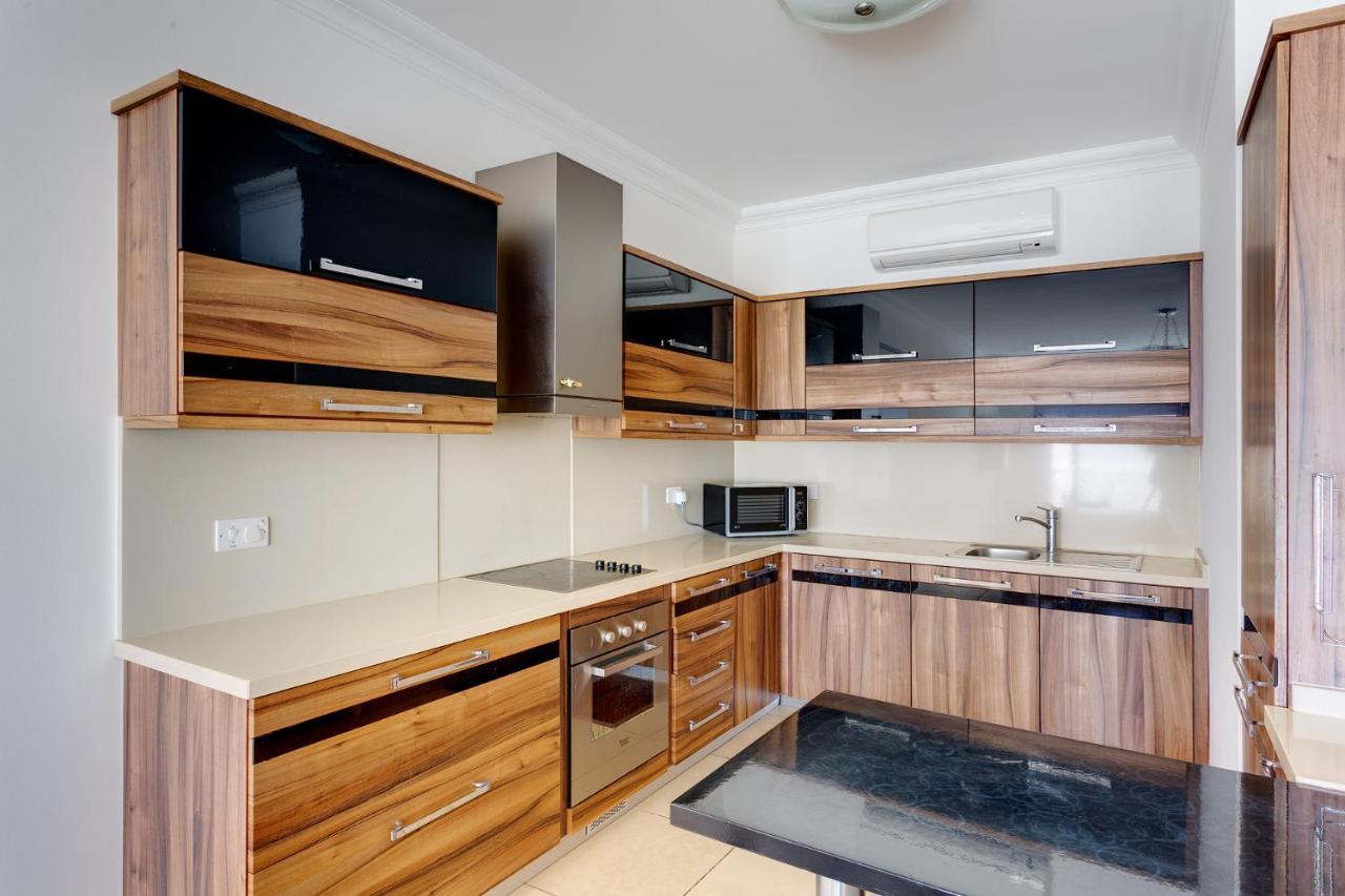 Apartment With Pool سليمة المظهر الخارجي الصورة