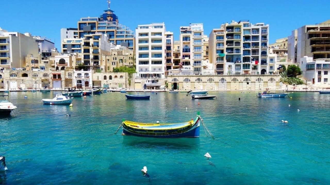 Apartment With Pool سليمة المظهر الخارجي الصورة